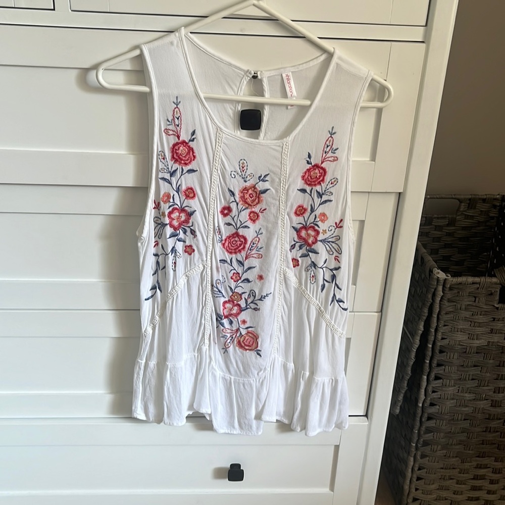Flowy tanktop